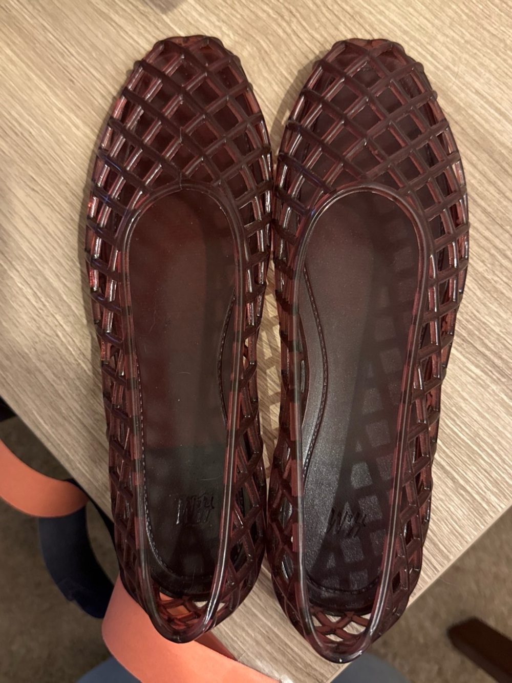 H&M Women's Burgundy Lattice Slip-On Flats